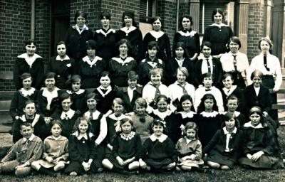 Kilbreda students, c1915 [picture].