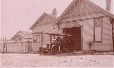 Fire station and fire house on Point Nepean Road Cheltenham [picture].