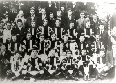 Cheltenham Football Club – Premiers 1913 [picture].