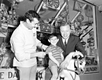 Graham Kennedy at Thrift Park Mentone with S Puzzolo and son Salvatore [picture].