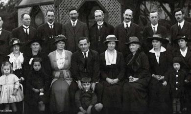 First Chelsea Council - Councillors with their wives and children [picture].