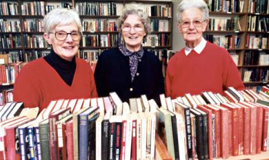 Volunteers at the Mentone Public Lending Library, Jean Critchley, Joan Templar and Ivy Scarff [picture].