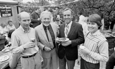 Peter Spyker with Premier John Cain at Mentone 1984 [picture].