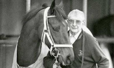 Bob Hoysted at Epsom with Citizen [photo]