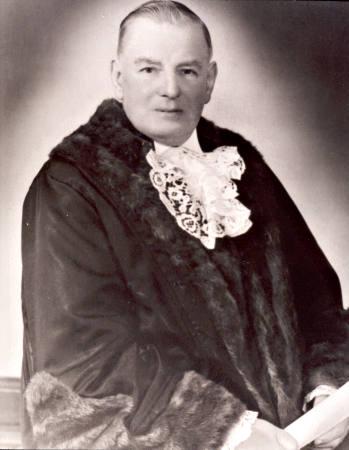 John W Allnutt, Mayor of Moorabbin [picture].