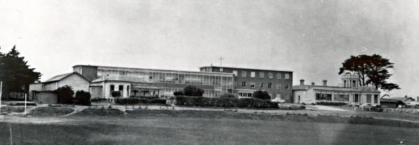 St Bede's College Mentone showing the original buildings, Joseph Davies on the right and Matthew Davies on the left [picture].
