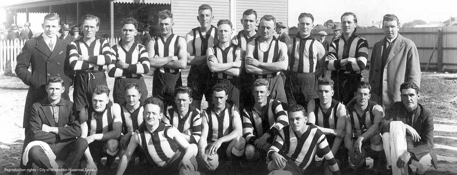 Moorabbin Football Club Team 1928 with Dane Street club house in background [picture].