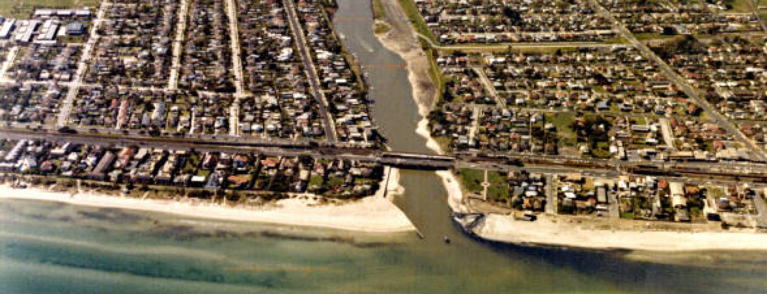 Aerial view of the mouth of the Patterson River as it enters Port Phillip Bay [picture].