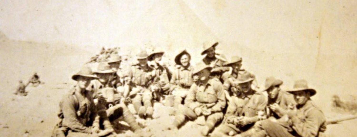 Training of Australian troops at Camp Mena WW1, lunchtime [picture].